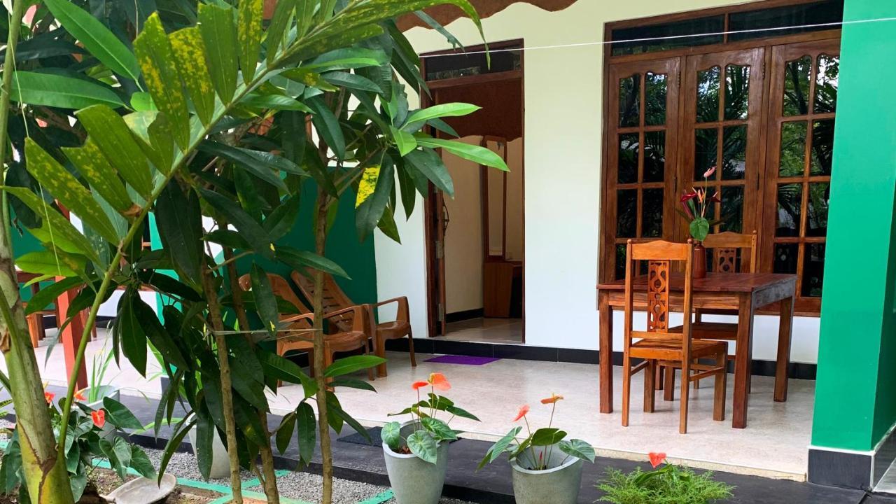Sigiri Starwing Villa Sigiriya Exterior foto